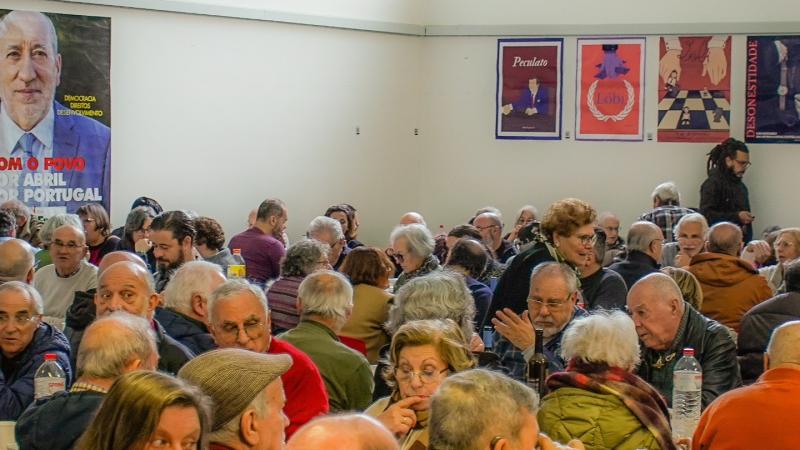 Almoço com apoiantes na Amadora